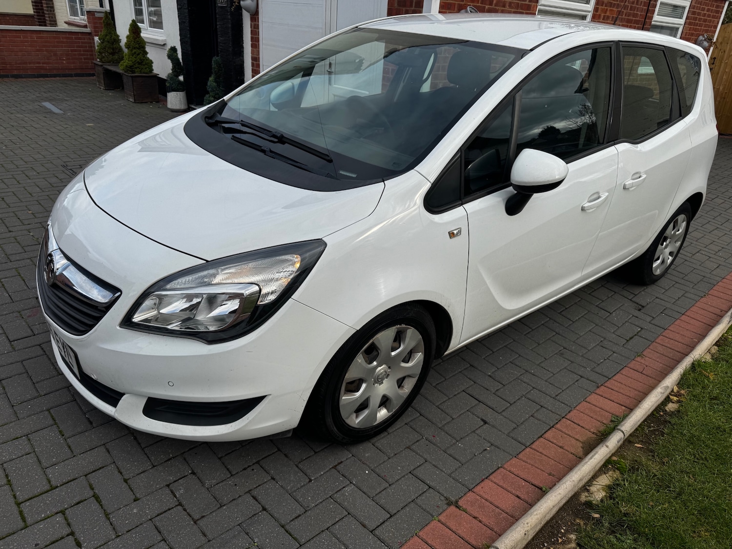 Used Vauxhall Meriva 2015 for sale - 76453141: Photo 3