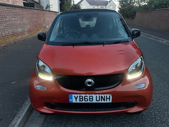 Used smart fortwo 2018 for sale - 79542909: Photo