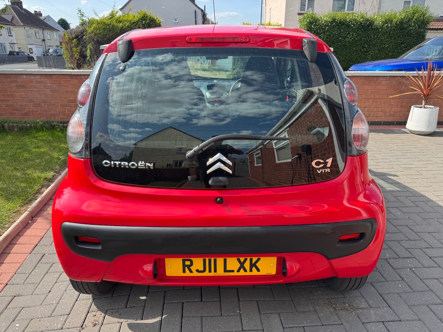 Vehicle 6