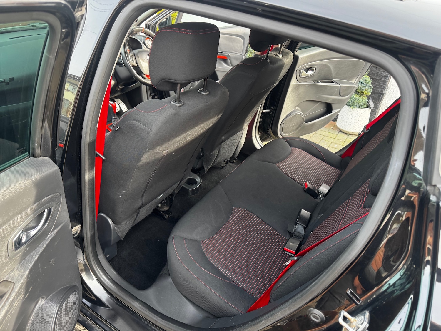 Used Renault Clio 2013 for sale - 77581182: Photo 18