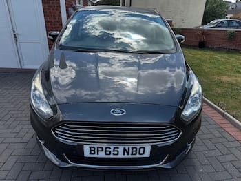 Used Ford S-Max 2015 for sale - 79542923: Photo