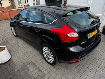 Used Ford Focus 2013 for sale - 78876759: Photo
