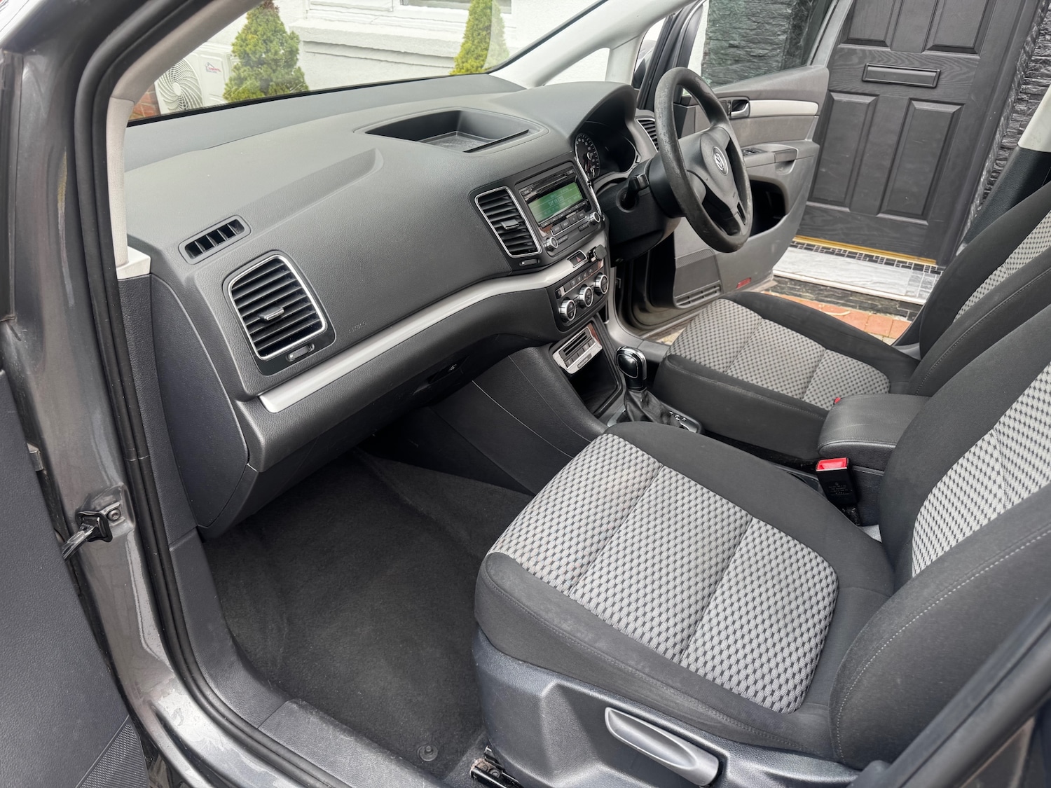 Used Volkswagen Sharan 2013 for sale - 78063719: Photo 12