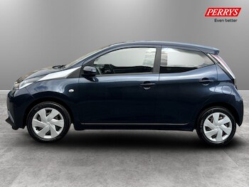 Used Toyota AYGO 2016 for sale - 79352225: Photo