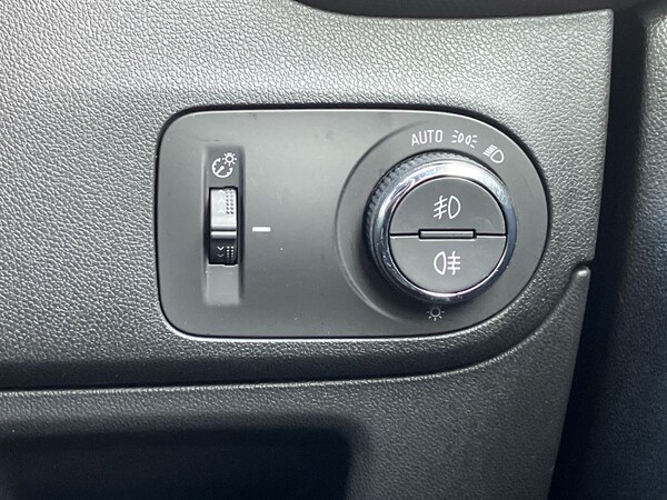 Used Vauxhall Crossland 2022 for sale - 76090333: Photo 24