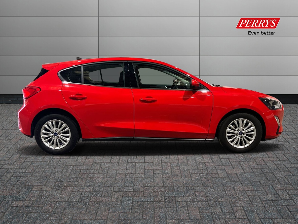 Used Ford Focus 2022 for sale - 77604220: Photo 3