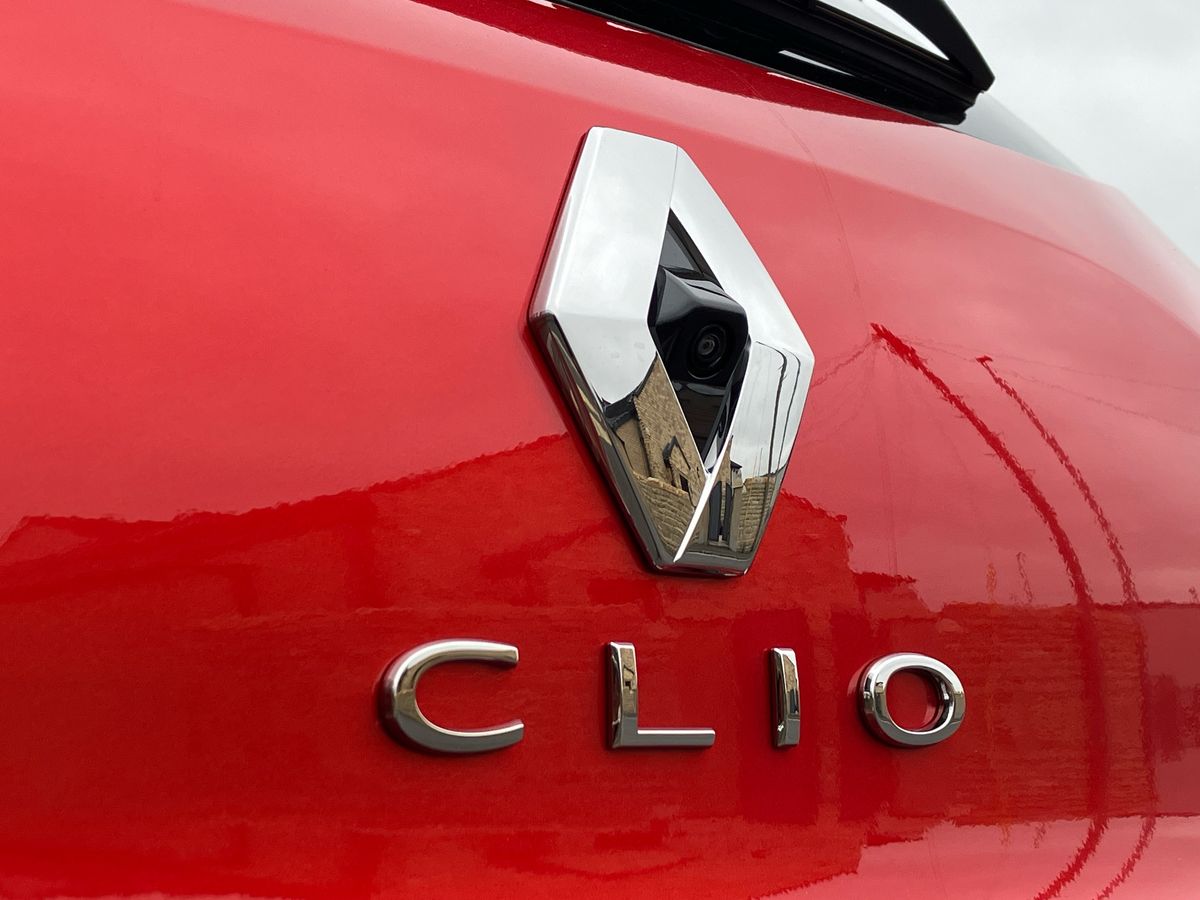 Used Renault Clio 2023 for sale - 76638084: Photo 41