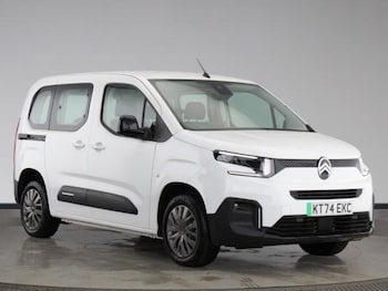 2024 - 100kW Plus M 52kWh 5dr Auto