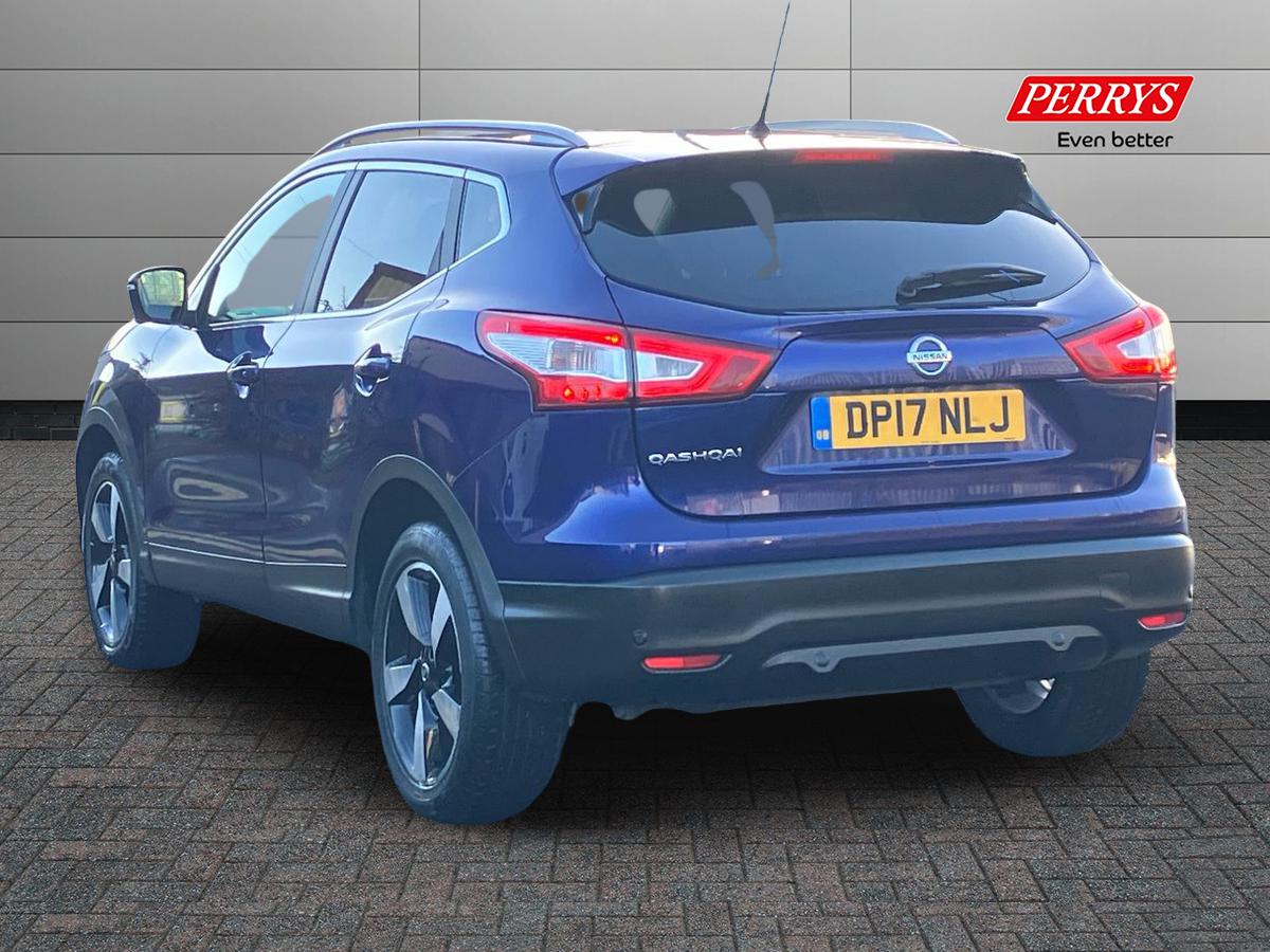 Used Nissan Qashqai 2017 for sale - 76735984: Photo 2