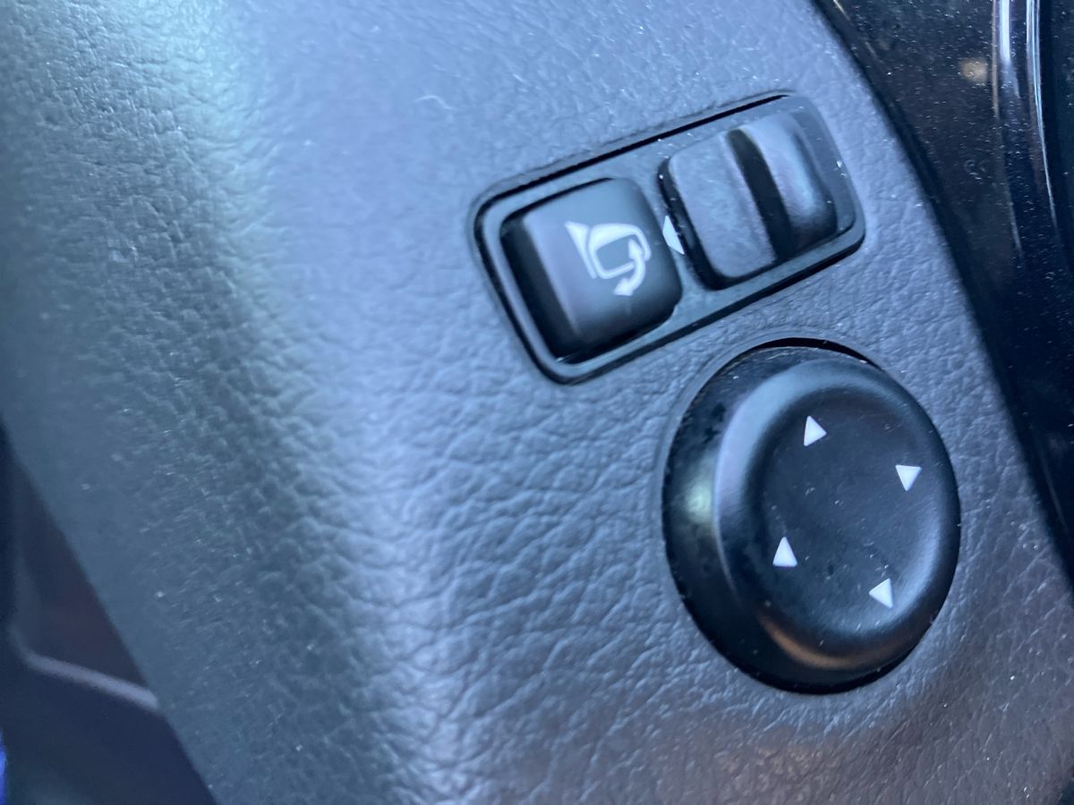 Used Nissan Qashqai 2017 for sale - 76735984: Photo 28