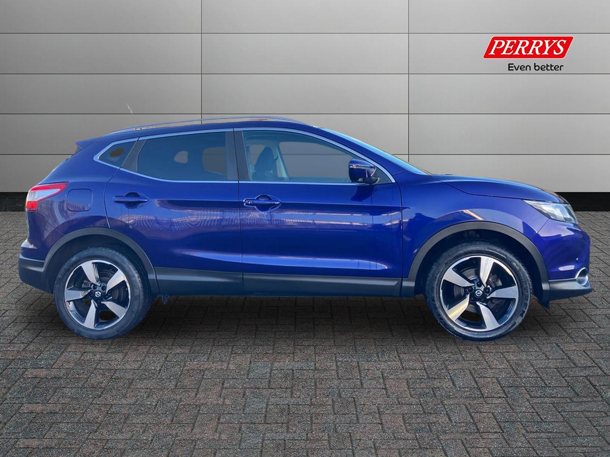 Used Nissan Qashqai 2017 for sale - 76735984: Photo 3