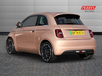 Used Fiat 500 2024 for sale - 76316608: Photo