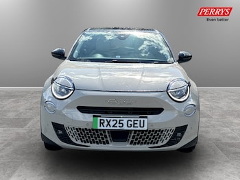 Used Fiat 600 2025 for sale - 79391496: Photo