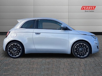Used Fiat 500 2025 for sale - 75356275: Photo