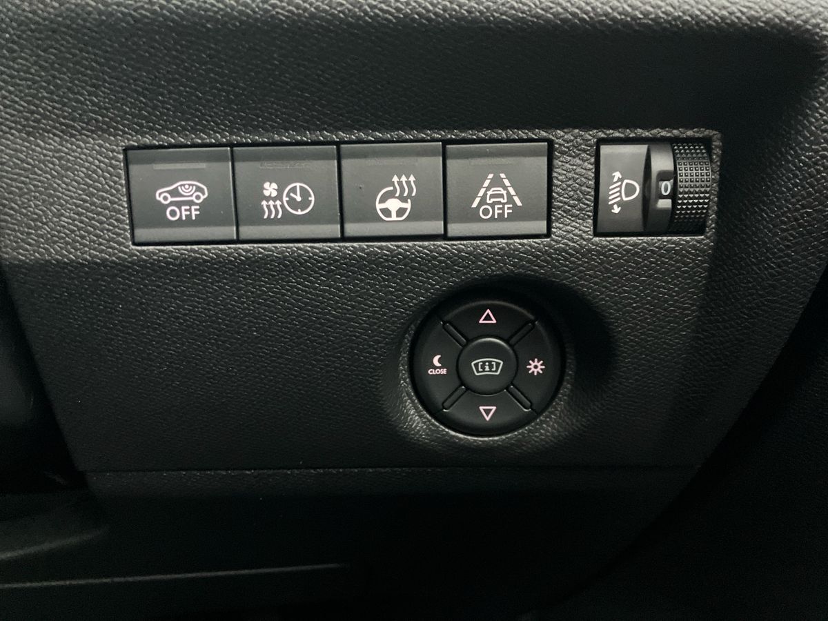 Used Citroen C4 2022 for sale - 76777489: Photo 28