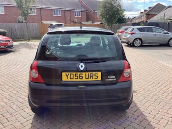 Used Renault Clio 2006 for sale - 79868385: Photo