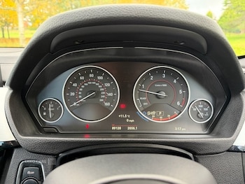 Used BMW 3 Series 2017 for sale - 76315474: Photo