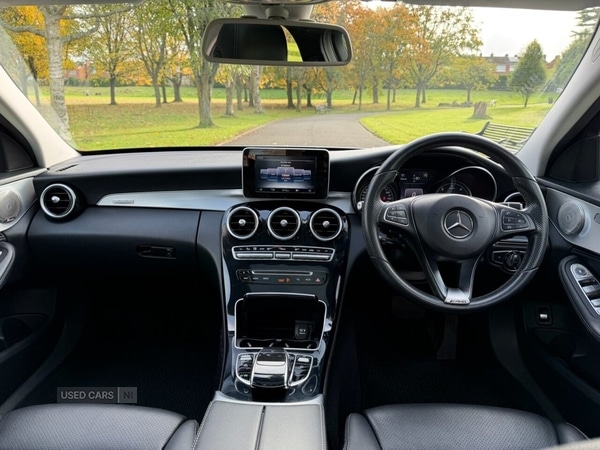 Used Mercedes-Benz C Class 2015 for sale - 76586137: Photo 3