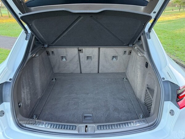 Used Porsche Macan 2018 for sale - 77030431: Photo 20