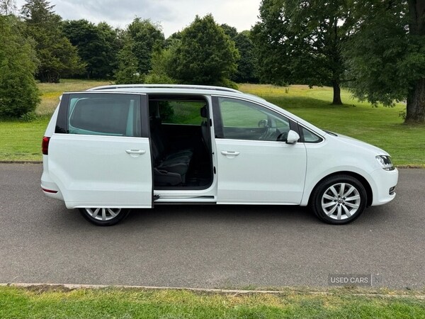 Used Volkswagen Sharan 2017 for sale - 74959335: Photo 24