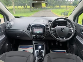 Used Renault Captur 2018 for sale - 79085946: Photo