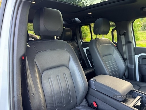 Used Land Rover Defender 2021 for sale - 76095436: Photo 18