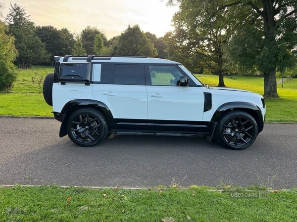 Used Land Rover Defender 2021 for sale - 76095436: Photo 23