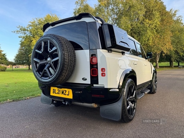 Used Land Rover Defender 2021 for sale - 76095436: Photo 30