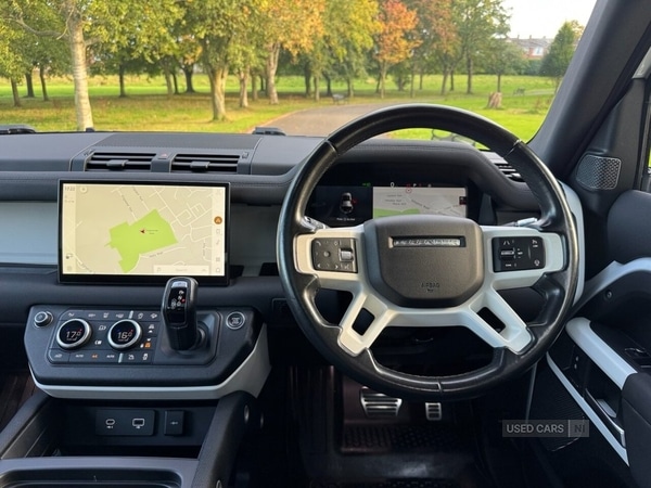 Used Land Rover Defender 2021 for sale - 76095436: Photo 45
