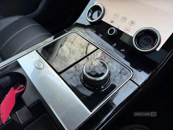 Used Land Rover Range Rover Velar 2018 for sale - 76965972: Photo 3
