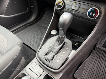 Used Ford Fiesta 2018 for sale - 76474299: Photo