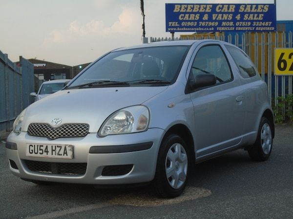 Used Toyota Yaris 2004 for sale - 75412780: Photo 1