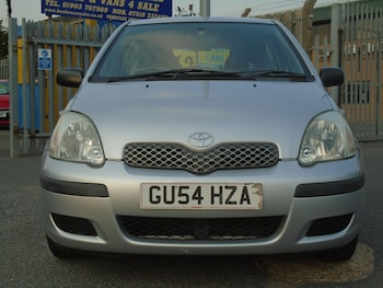 Toyota - Yaris