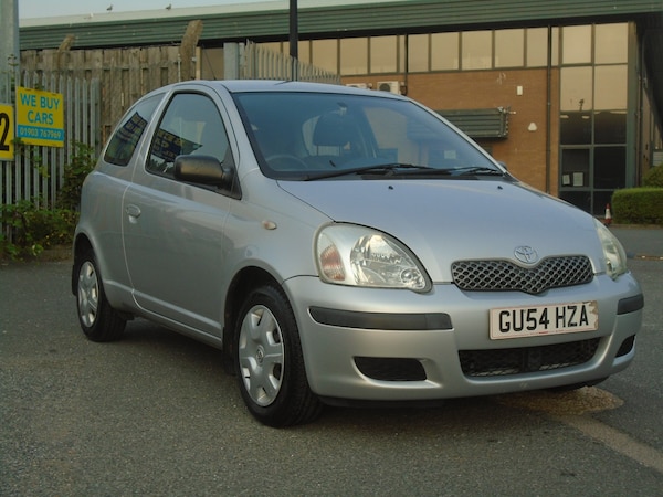 Used Toyota Yaris 2004 for sale - 75412780: Photo 3