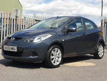 Used Mazda Mazda2 2010 for sale - 79359690: Photo