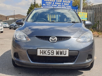 Used Mazda Mazda2 2010 for sale - 79359690: Photo