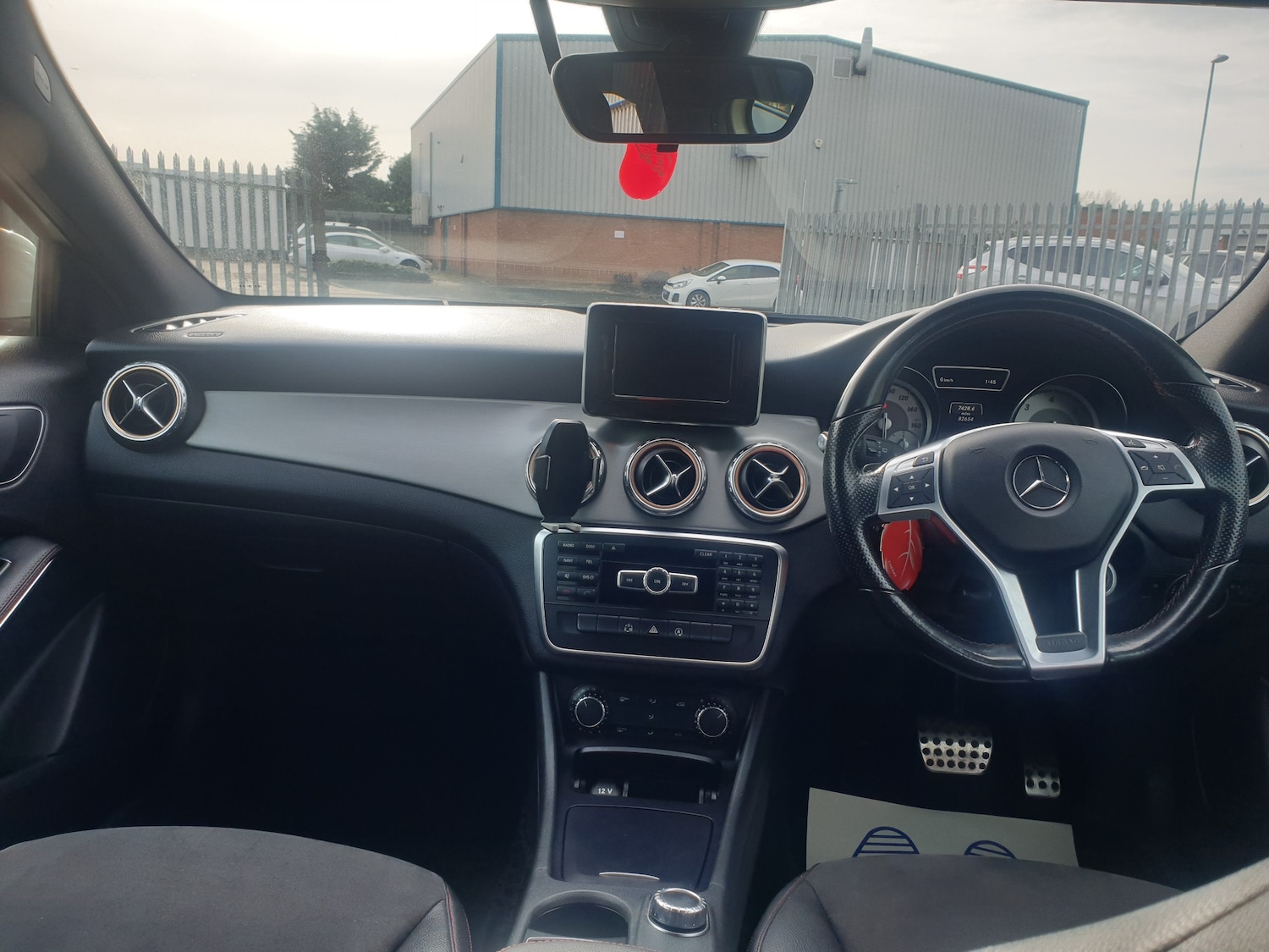 Used Mercedes-Benz GLA 2015 for sale - 76416476: Photo 12