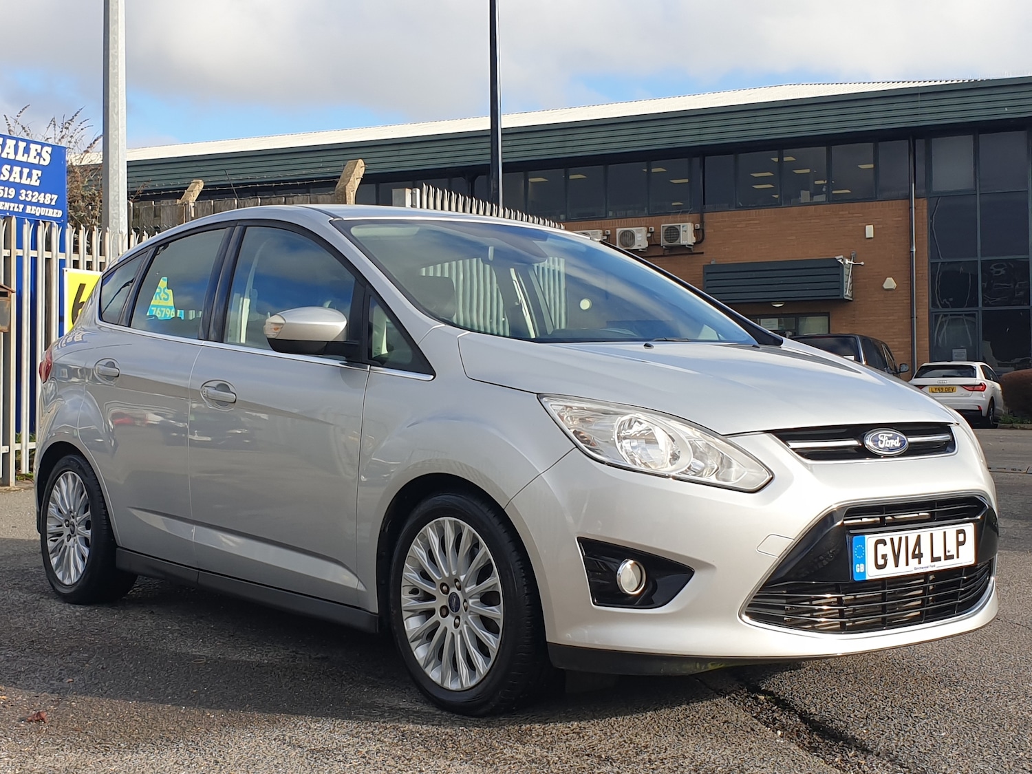 Used Ford C-Max 2014 for sale - 77226136: Photo 3
