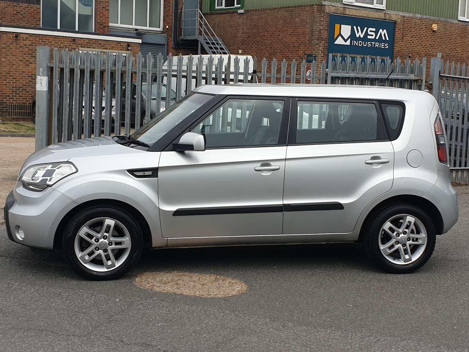 Vehicle 4