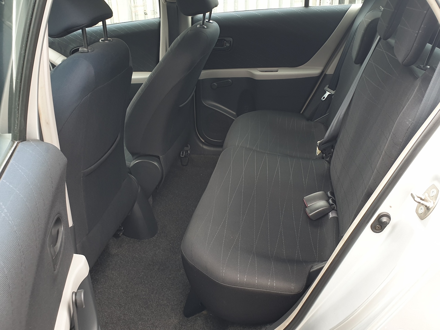 Used Toyota Yaris 2006 for sale - 77567829: Photo 14