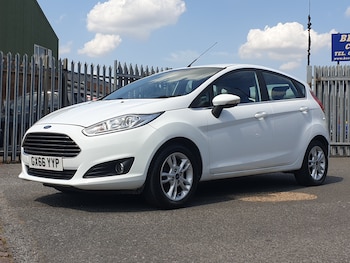 Used Ford Fiesta 2016 for sale - 79458474: Photo
