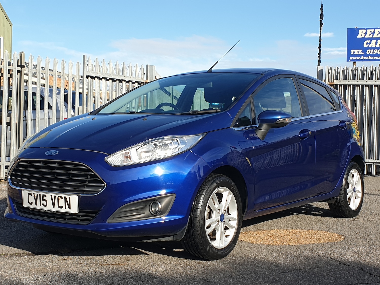Used Ford Fiesta 2015 for sale - 76334688: Photo 3