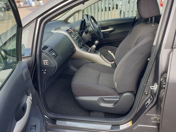 Used Toyota Auris 2007 for sale - 76273780: Photo 15