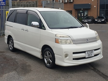 Used Toyota Voxy 2006 for sale - 75620957: Photo