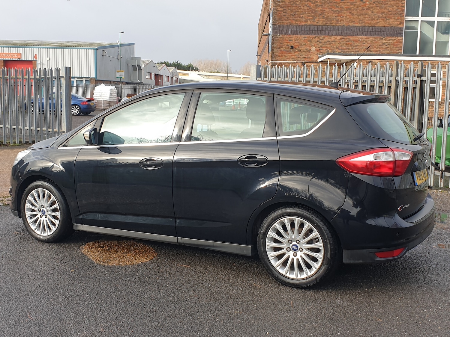 Used Ford C-Max 2015 for sale - 76767444: Photo 9