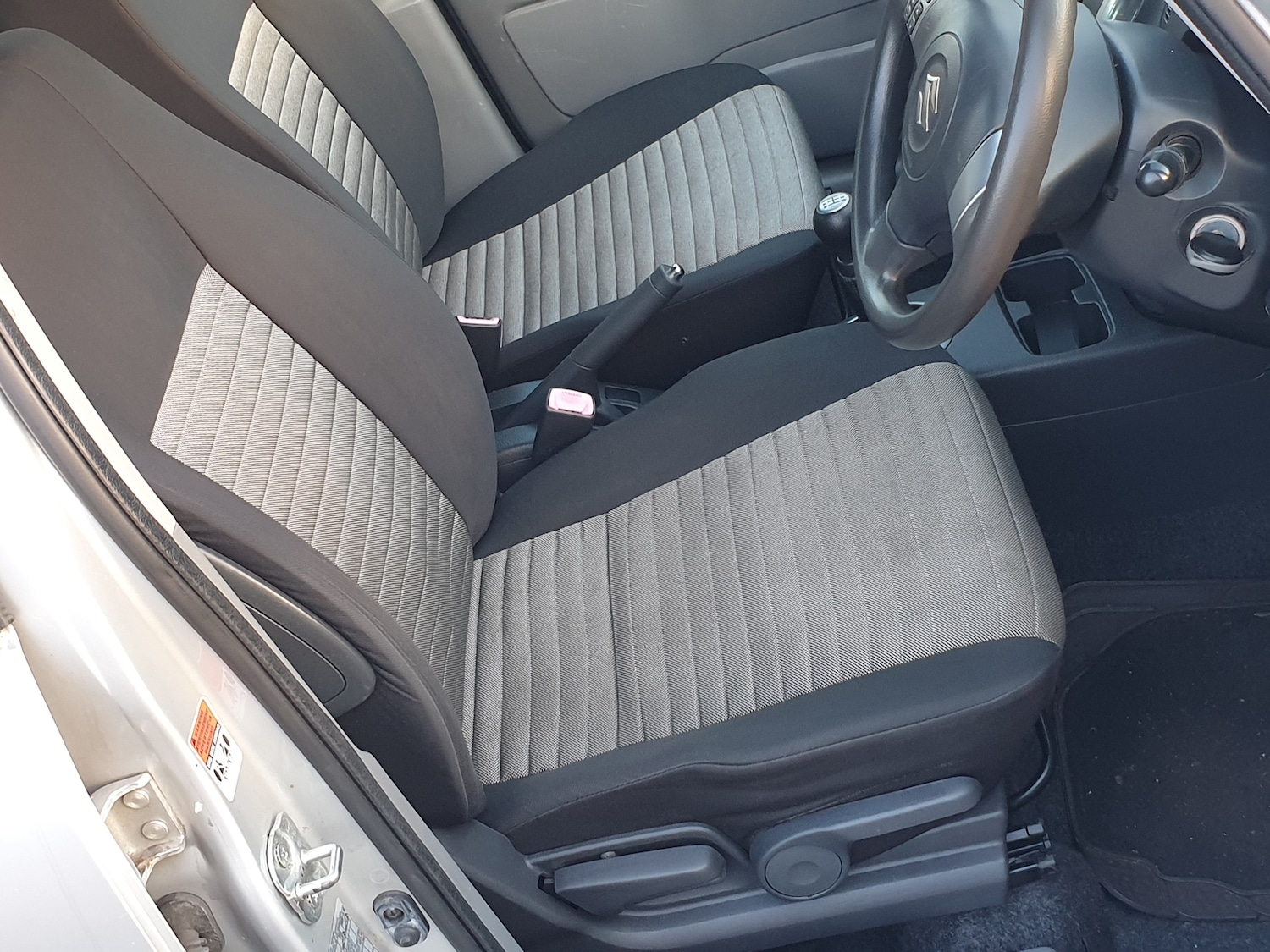 Used Suzuki SX4 2012 for sale - 77730028: Photo 9