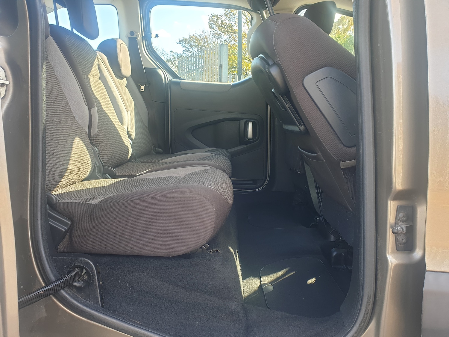 Used Peugeot Partner Tepee 2013 for sale - 76334583: Photo 10