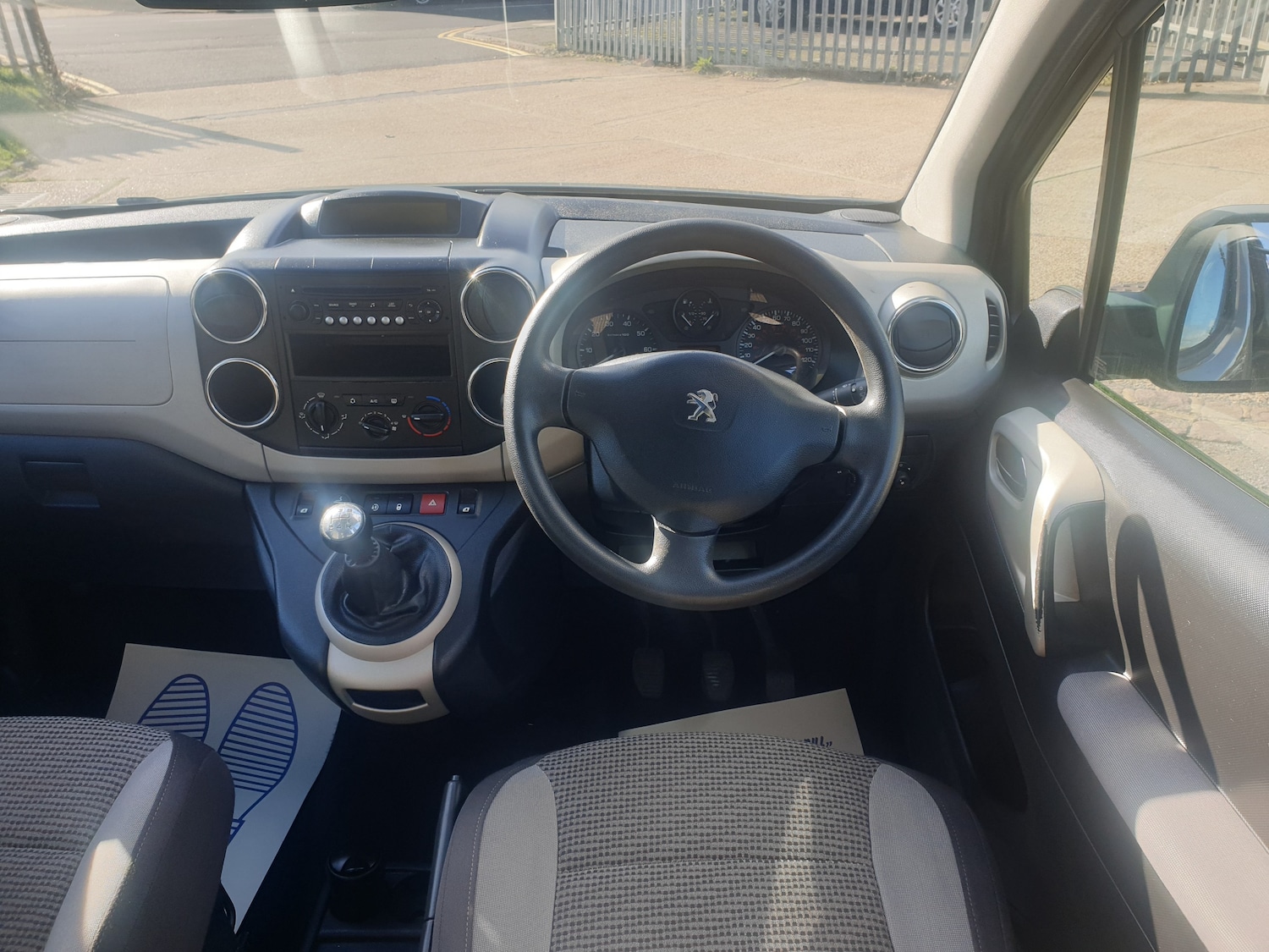 Used Peugeot Partner Tepee 2013 for sale - 76334583: Photo 12