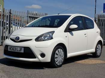2014 (63) - 1.0 VVT-i Move 5dr