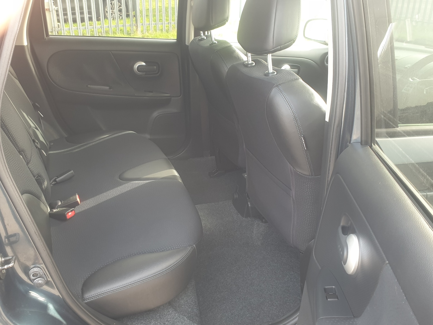 Used Nissan Note 2012 for sale - 77578845: Photo 10